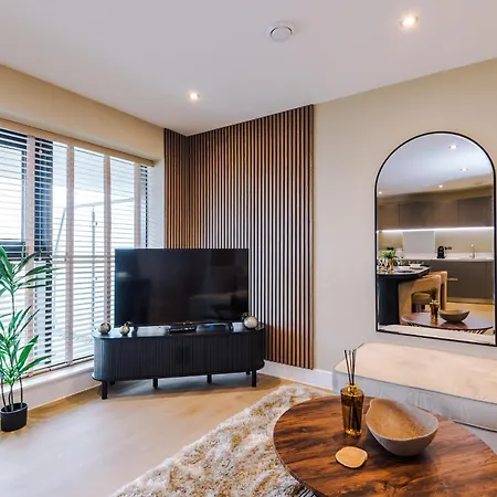 Apartamento Luxury 2 Bed With Balcony & Free Parking