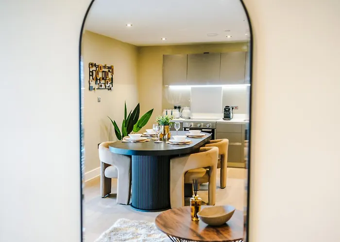 Luxury With Balcony & Parking Appartamento Leeds (West Yorkshire)