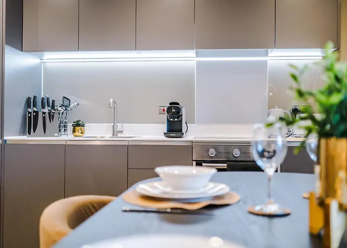 Luxury With Balcony & Parking Apartment *