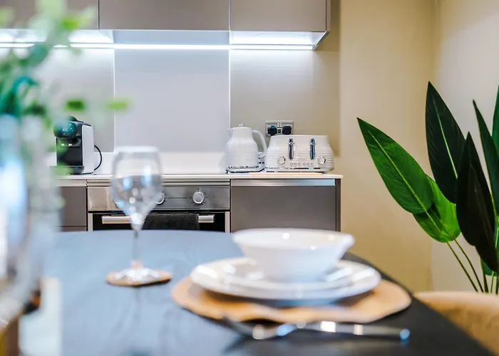 Luxury With Balcony & Parking